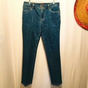 Baccini Women's 5 pocket Blue Jeans Size 12P